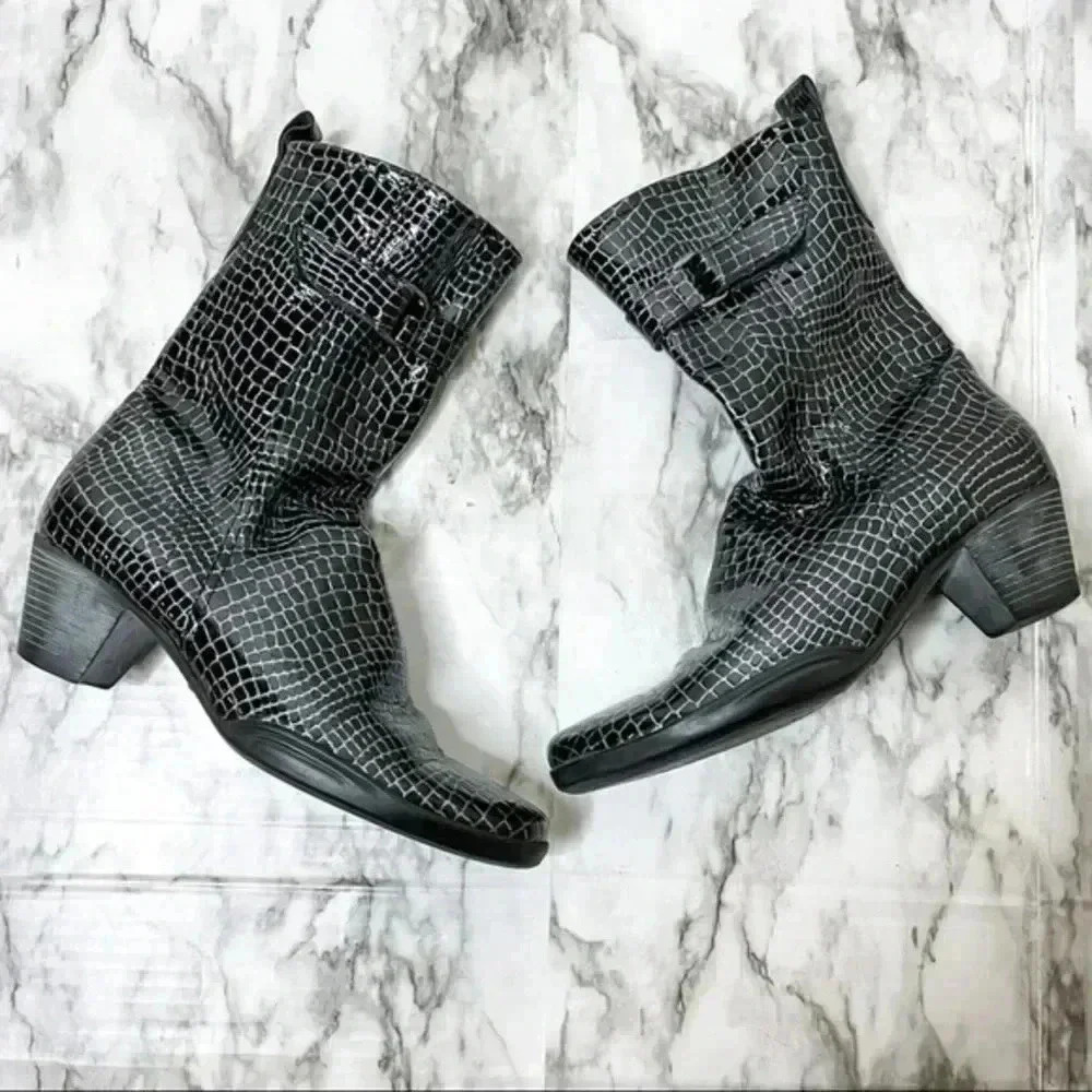 Arche LN Latex Black‎ Croc Embossed Boot